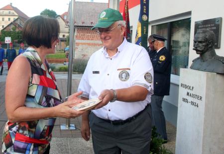 Slovesnost ob15. obletnici  Notranjskega domoljubnega društva General Maister Unec 27 Foto Ljubo Vukelič